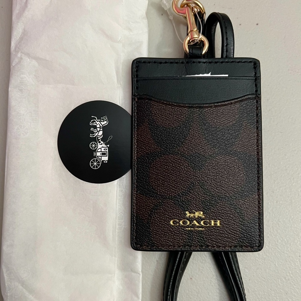 COACH Id Lanyard In Signature Canvas